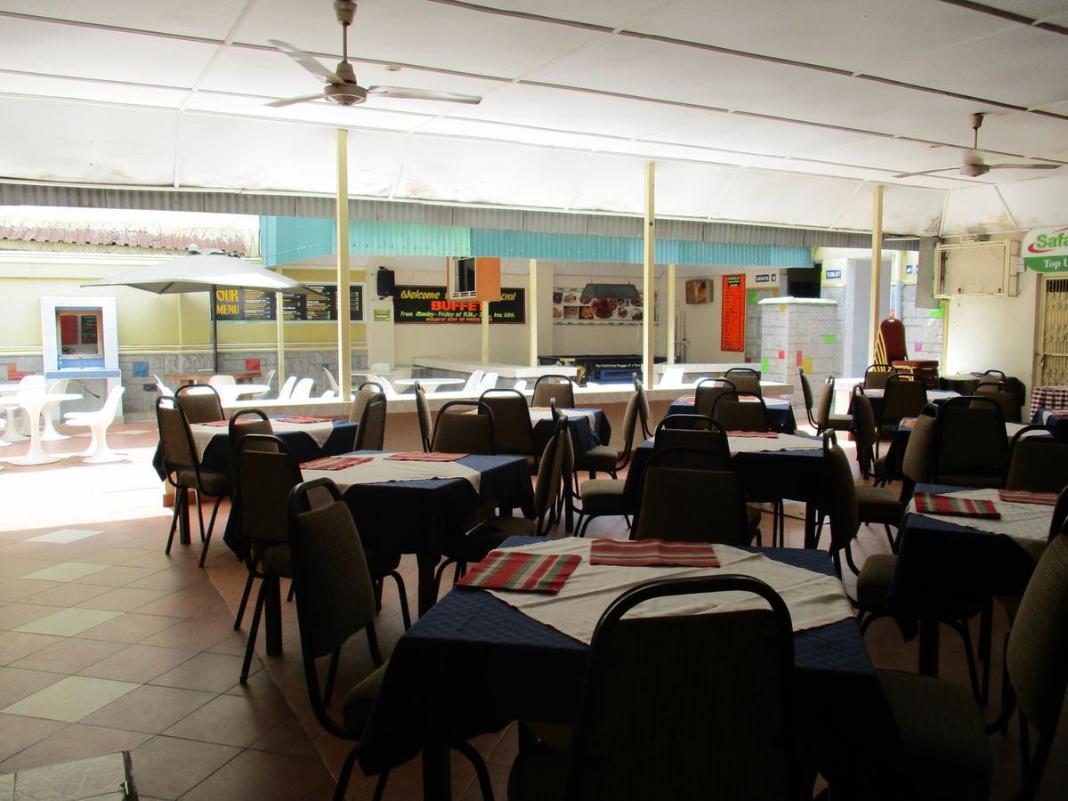 Stadium Holiday Inn Mombasa Exterior photo